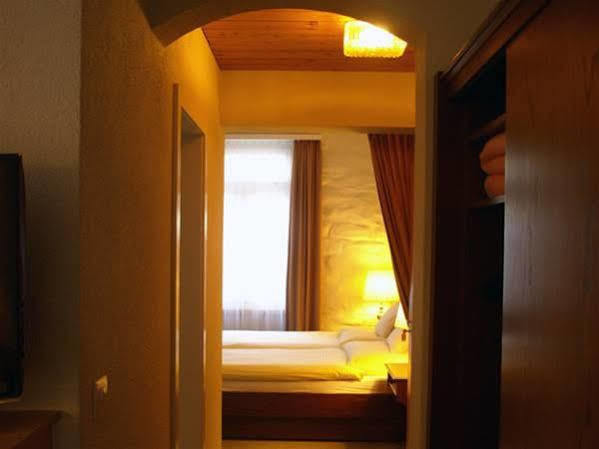 Swiss Inn & Apartments Interlaken Exterior photo